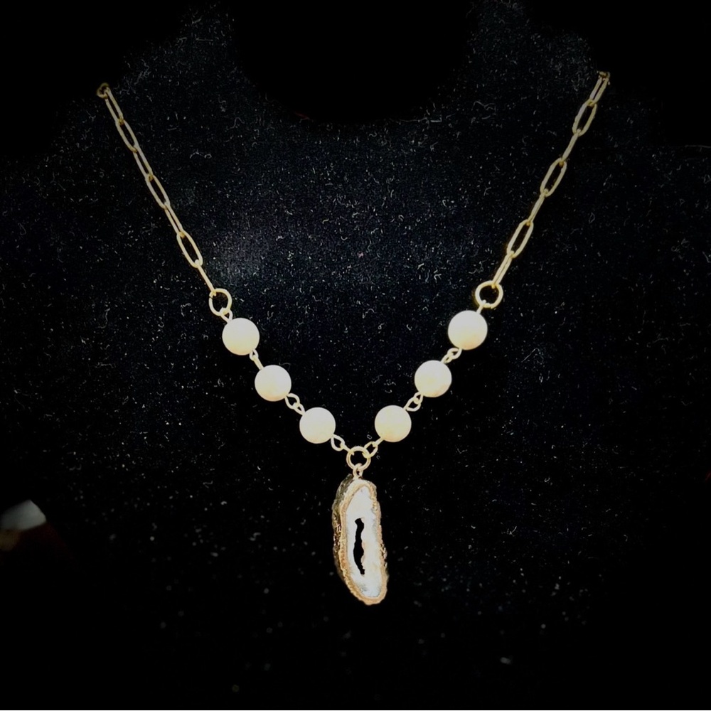 Bohemian-luxe Natural Agate and Druzy Geode Statement Necklace. One of a Kind.